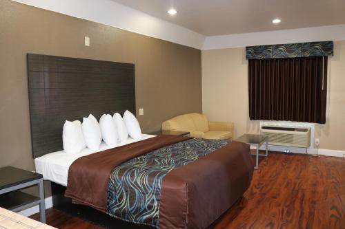 Scottish Inns & Suites Iah Airport-Beltway 8 Aldine Exterior photo